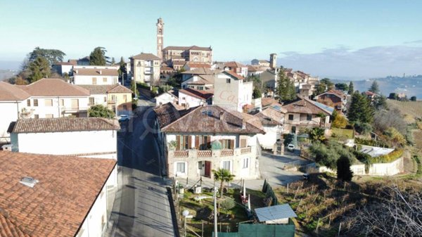 appartamento in vendita a Castiglione Tinella in zona San Carlo