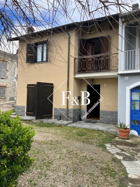 casa indipendente in vendita a Castino
