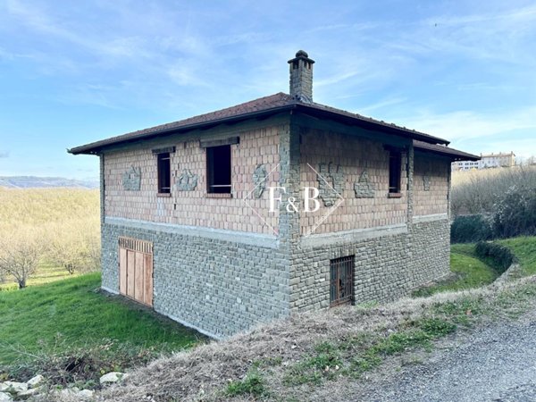 casa indipendente in vendita a Castino