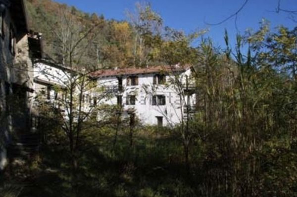 trivano in vendita a Castino