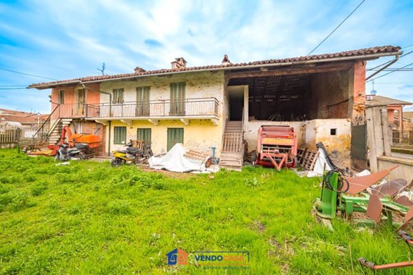 casa indipendente in vendita a Cavallerleone
