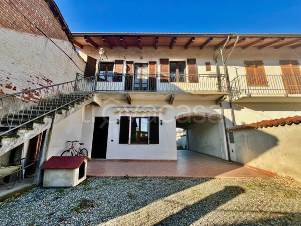 casa indipendente in vendita a Cavallerleone