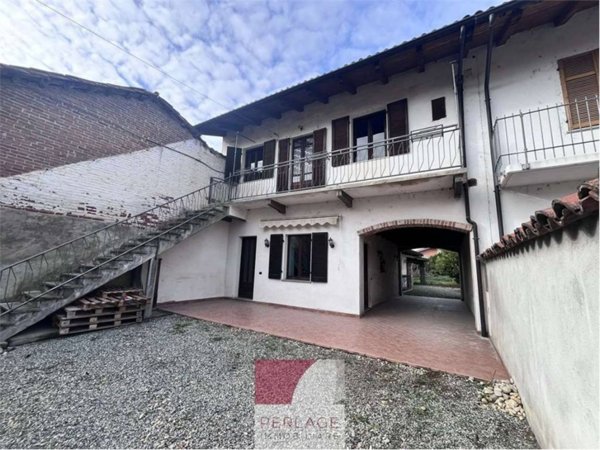 casa indipendente in vendita a Cavallerleone