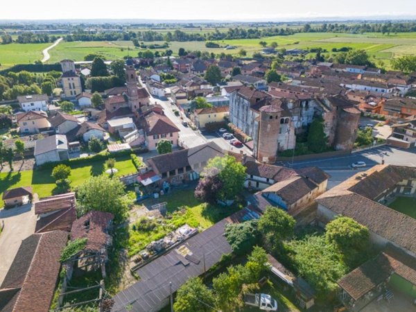 casa indipendente in vendita a Cavallerleone