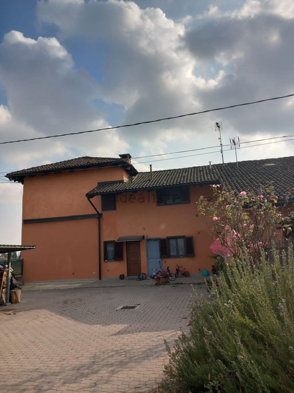 appartamento in vendita a Cavallerleone