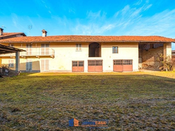 casale in vendita a Cavallermaggiore