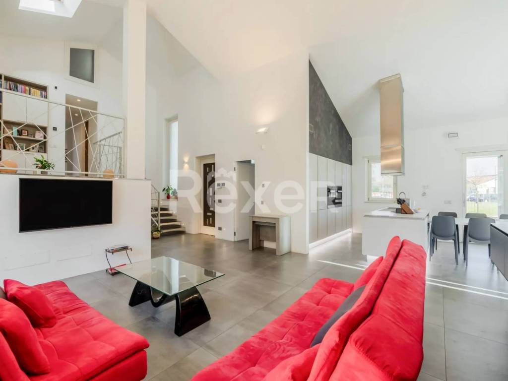casa indipendente in vendita a Cavallermaggiore