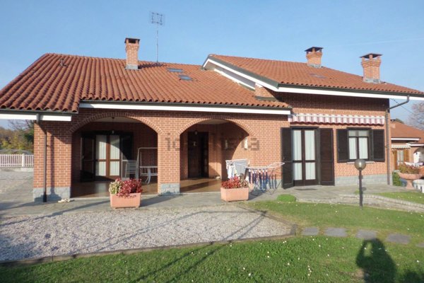 casa indipendente in vendita a Cavallermaggiore