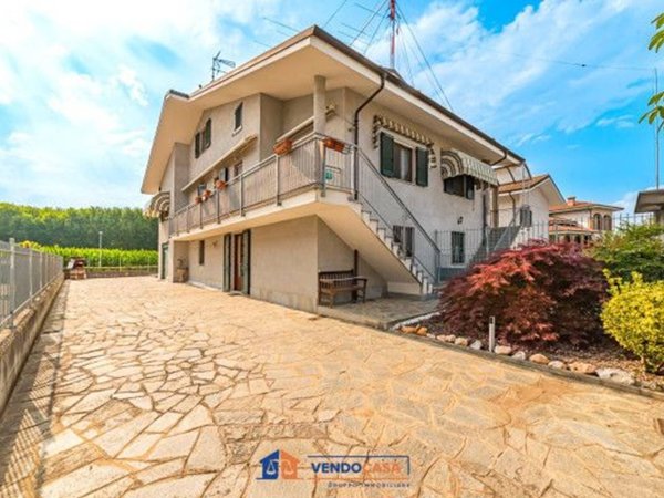 casa indipendente in vendita a Cavallermaggiore