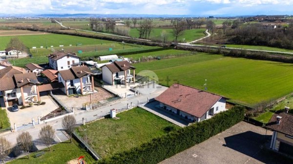 casa indipendente in vendita a Cavallermaggiore