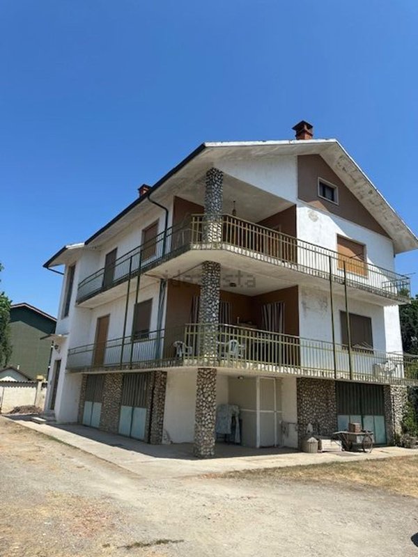 casa indipendente in vendita a Cavallermaggiore