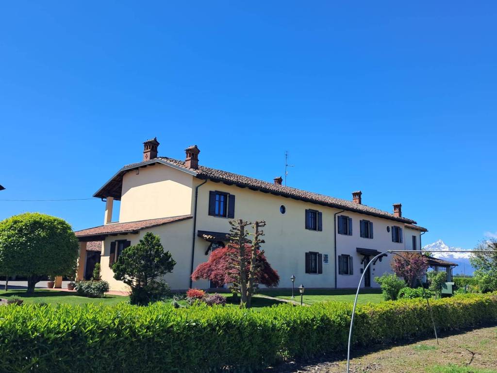 casa indipendente in vendita a Cavallermaggiore