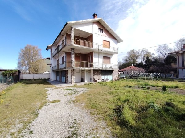 casa indipendente in vendita a Cavallermaggiore