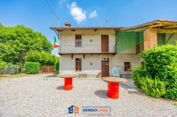 casale in vendita a Centallo