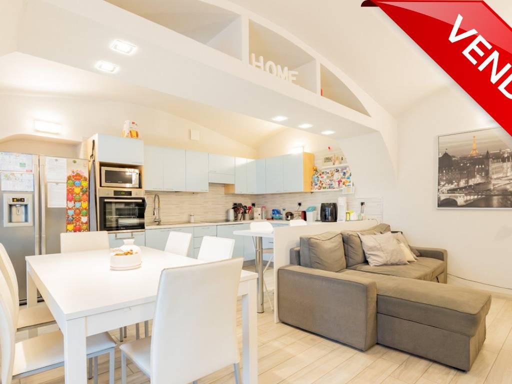 casa indipendente in vendita a Centallo