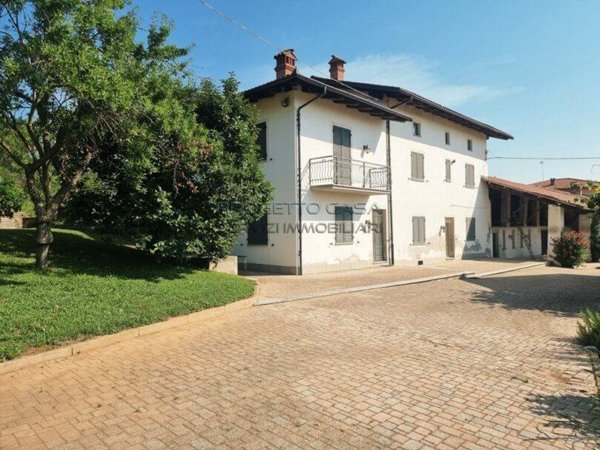 casa indipendente in vendita a Centallo