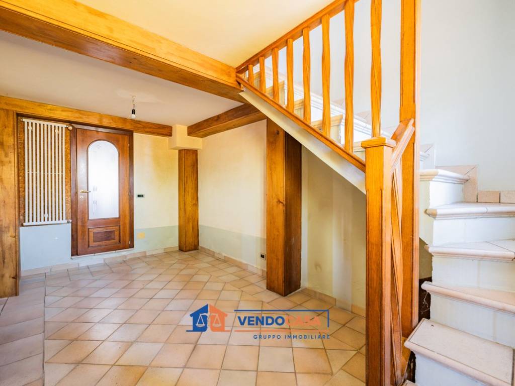 casa indipendente in vendita a Centallo