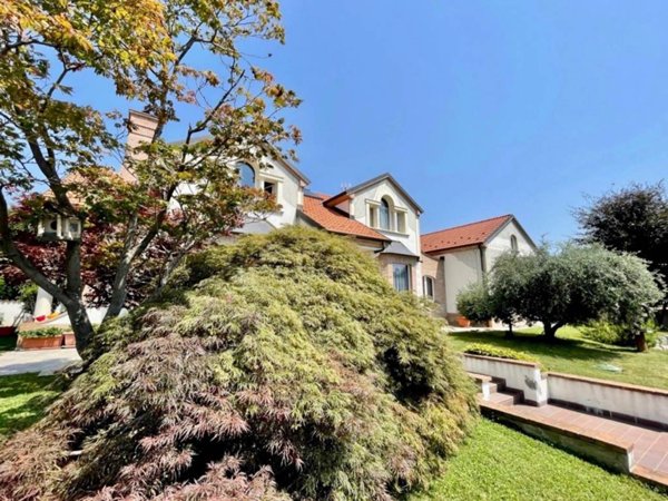 casa indipendente in vendita a Centallo