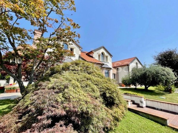 casa indipendente in vendita a Centallo