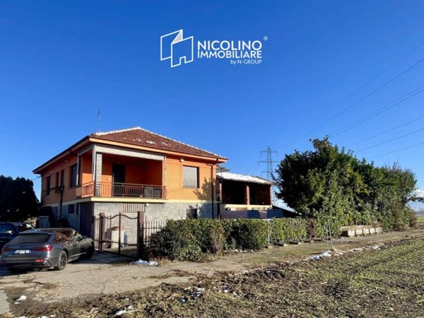 casa indipendente in vendita a Centallo