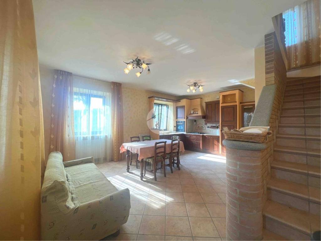 casa indipendente in vendita a Centallo