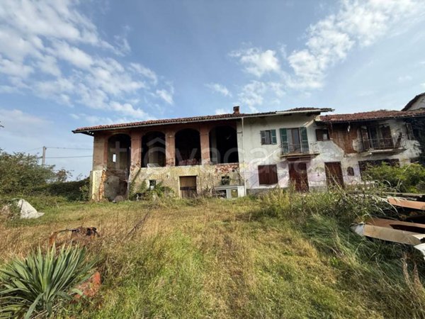 casa indipendente in vendita a Ceresole Alba