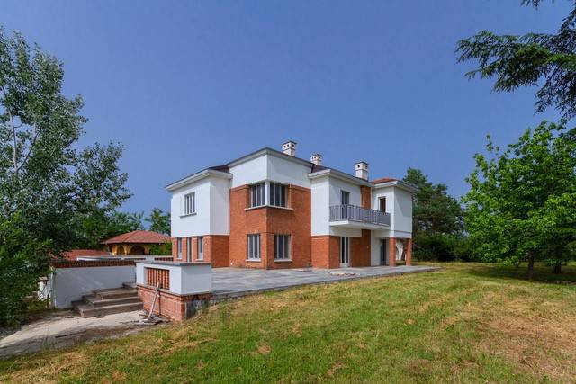 casa indipendente in vendita a Ceresole Alba