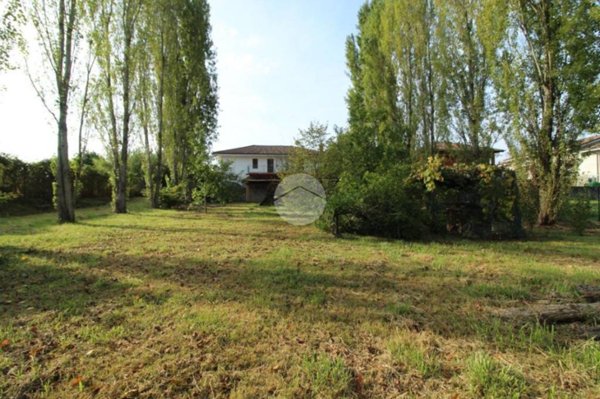 casa indipendente in vendita a Ceresole Alba