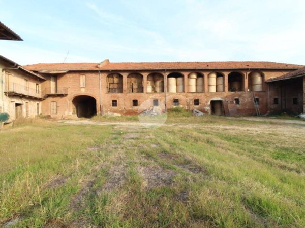 casa indipendente in vendita a Ceresole Alba