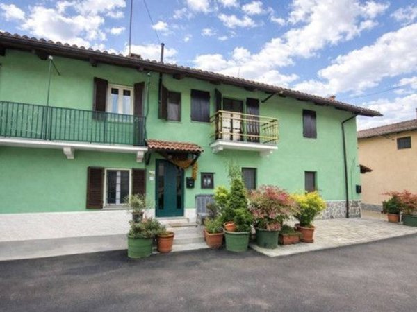 casa indipendente in vendita a Ceresole Alba in zona Borretti