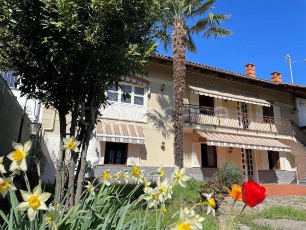 appartamento in vendita a Ceresole Alba in zona Borretti