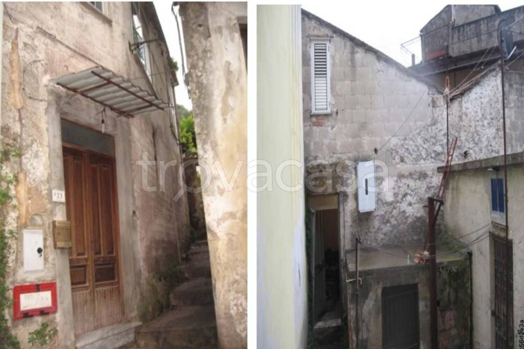 appartamento in vendita ad Acerno