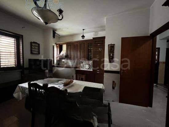 appartamento in vendita ad Acerno