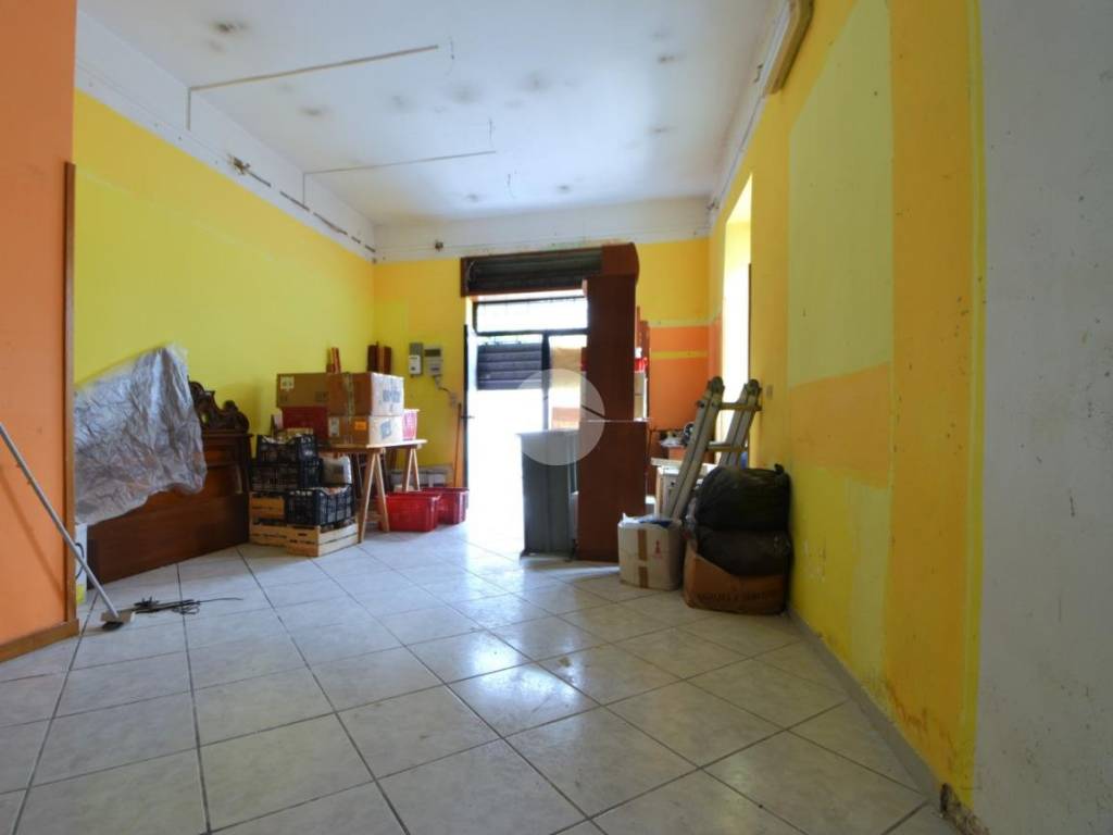locale commerciale in vendita ad Agropoli
