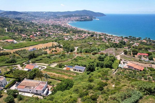 casa indipendente in vendita ad Agropoli