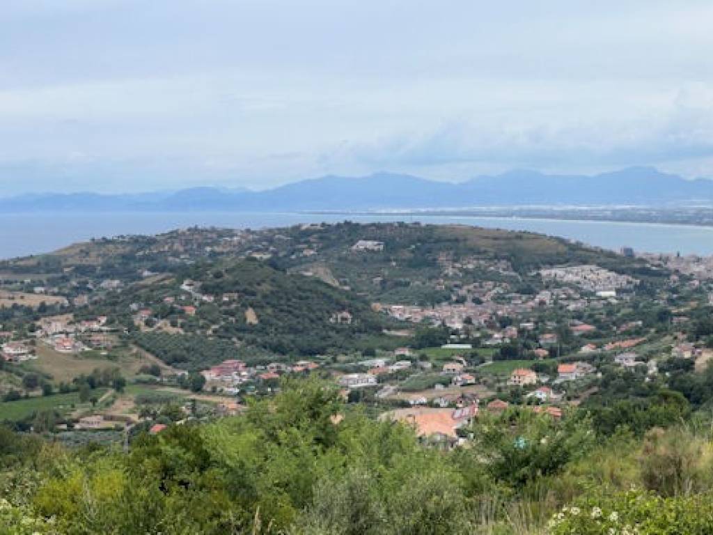 terreno agricolo in vendita ad Agropoli
