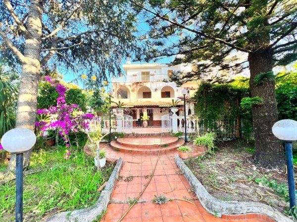 casa indipendente in vendita ad Agropoli