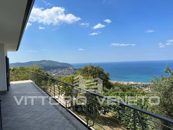 casa indipendente in vendita ad Agropoli