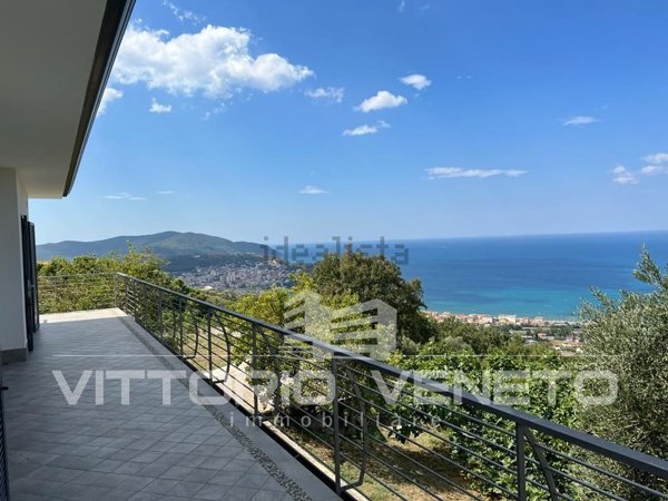 casa indipendente in vendita ad Agropoli