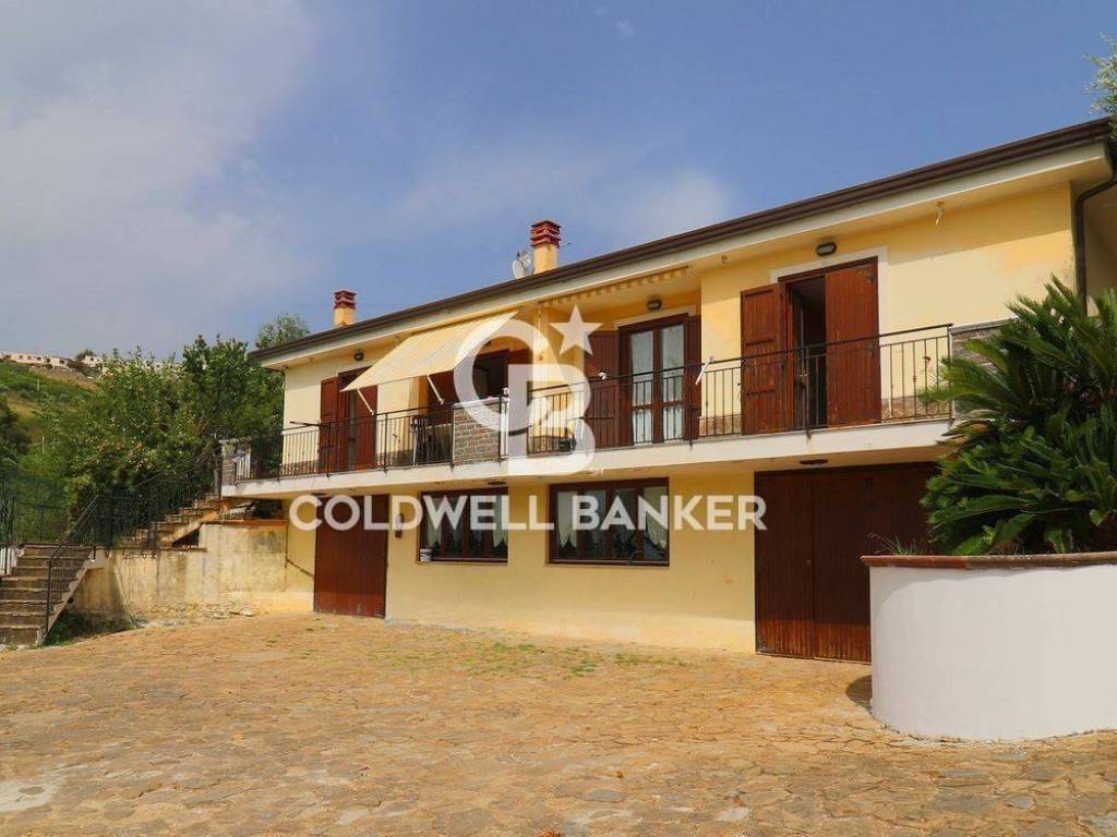 casa indipendente in vendita ad Agropoli