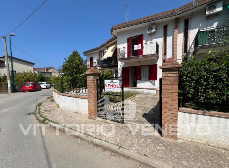casa indipendente in vendita ad Agropoli