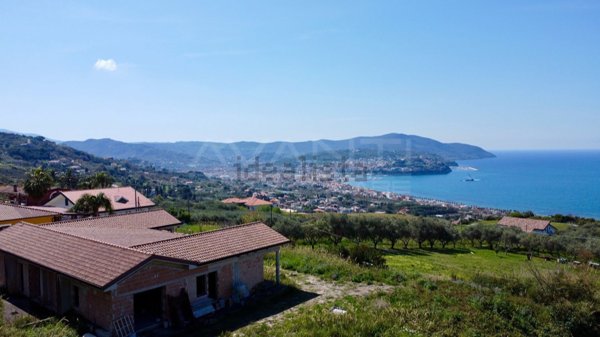 casa indipendente in vendita ad Agropoli