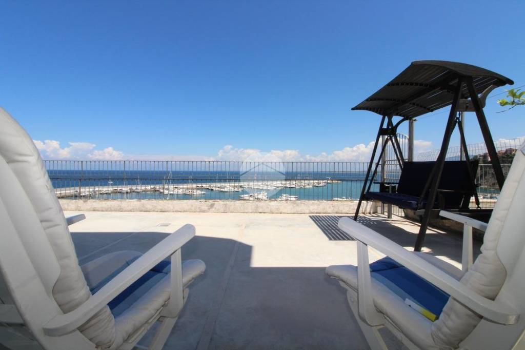 casa indipendente in vendita ad Agropoli