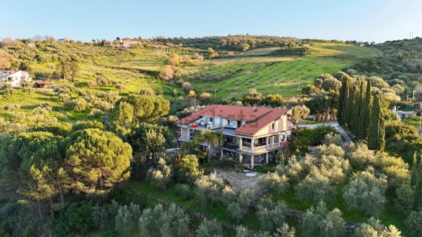 casa indipendente in vendita ad Agropoli