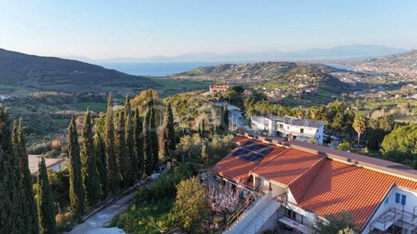 casa indipendente in vendita ad Agropoli