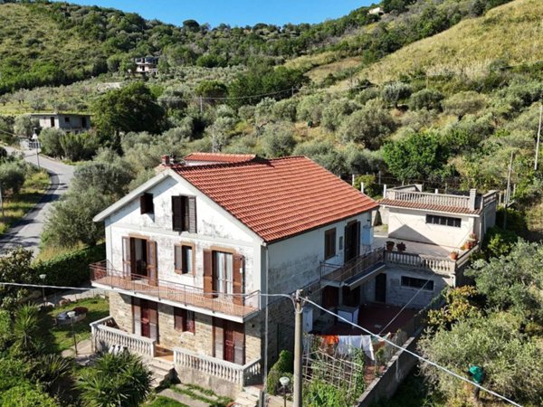 casa indipendente in vendita ad Agropoli