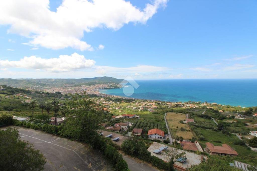 casa indipendente in vendita ad Agropoli