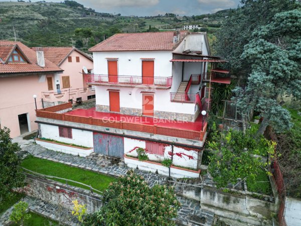 casa indipendente in vendita ad Agropoli