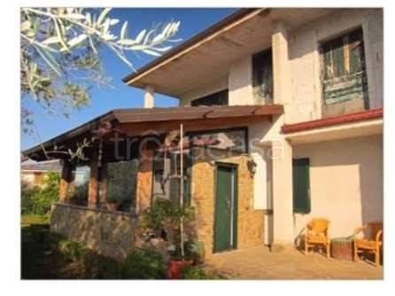 casa indipendente in vendita ad Agropoli