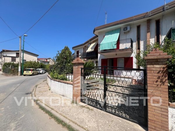 casa indipendente in vendita ad Agropoli